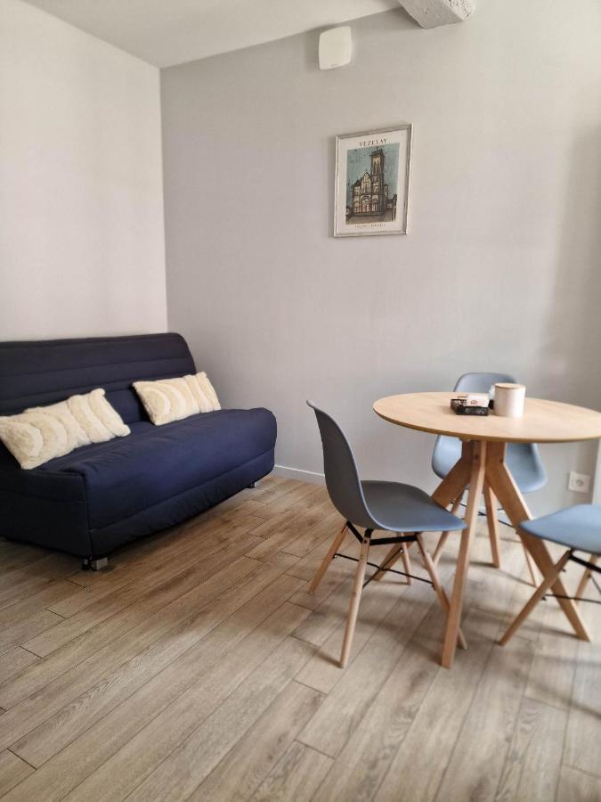 Appartement Au Coeur De Vezelay - Galerie 10 エクステリア 写真